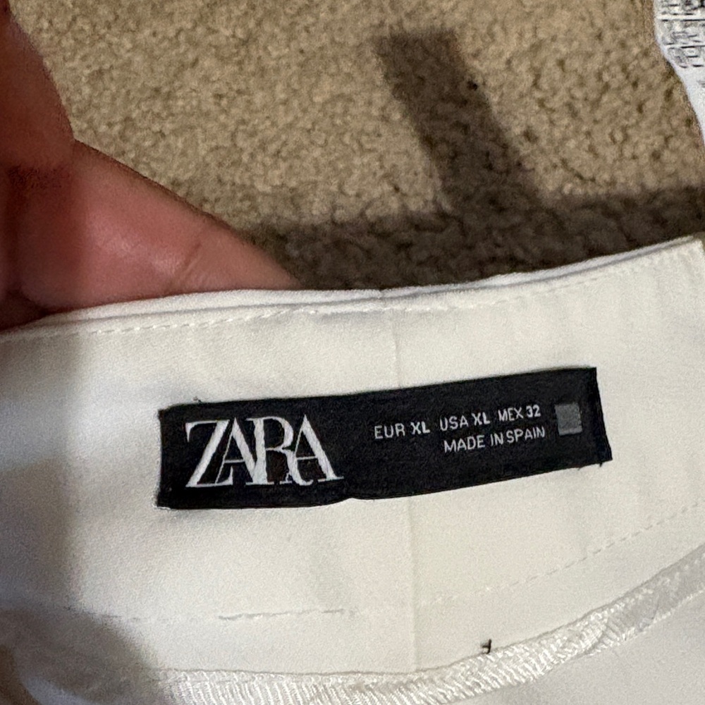 Zara Cream High-Waisted Trousers - Picture 3 of 4